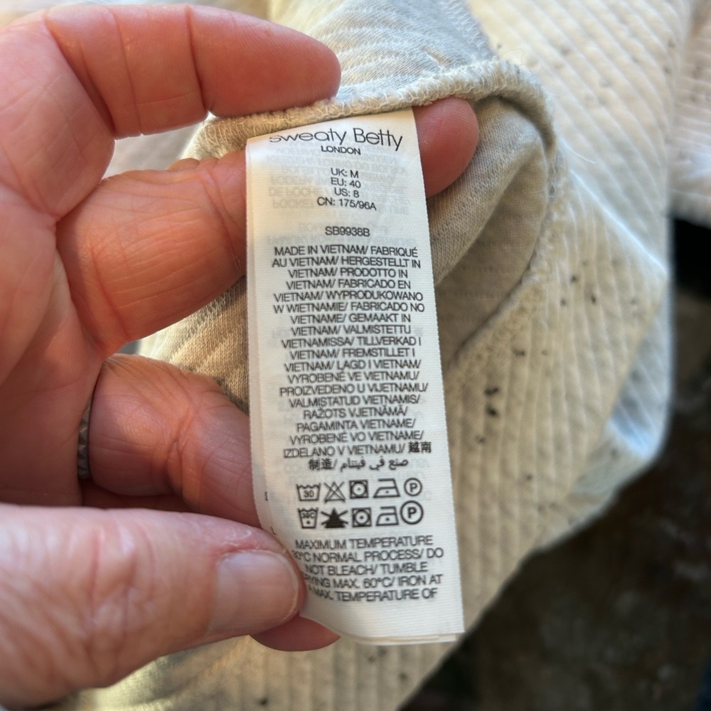 Sweaty Betty Radiant 1/4 zip ribbed Heathered heavyweight sweatshirt. Boxy. EUC - Picture 13 of 16
